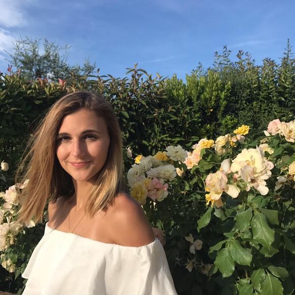 Meet your Posher, Alexa - Picture 1 of 1